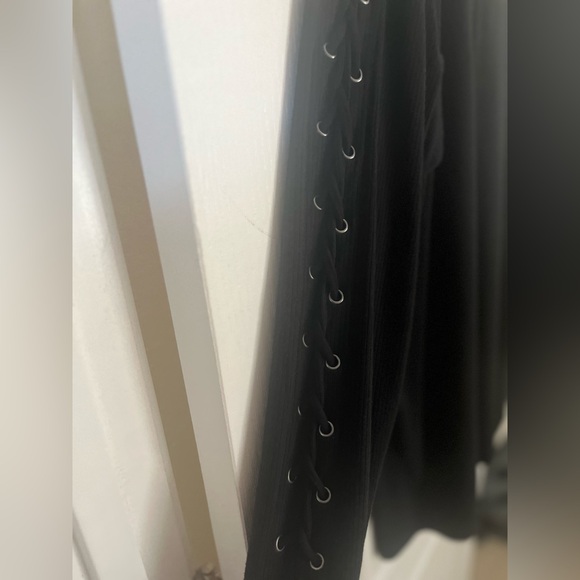 Torrid super soft rib knit. Black long sleeve shirt 4X - Picture 4 of 7